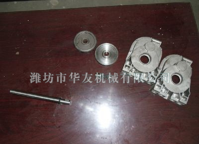 點擊查看詳細信息<br>標題：華友機械齒輪 電機軸 齒輪箱體 閱讀次數(shù)：5199