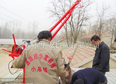 點擊查看詳細信息<br>標題：濰坊華友機械建筑小吊機 閱讀次數(shù)：5106